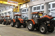 ursus nowa linia produkcyjna 000 Ursus na Targach AGROTECH Kielce 2011
