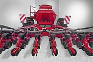 horsch maestro 24.75 sw mini foto Kombajny Case IH 8230 w mokrej kukurydzy   FOTO