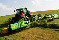 samasz maszyny zielonkowe 2012 Nowe kompaktowe ciągniki wielozadaniowe John Deere serii 2R