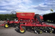 vaderstad seedhawk30 mini Dwa giganty w kukurydzy. Kombajny Case IH 8240 i 9240 na polach CGFP   FOTO