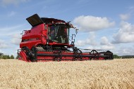 case ih kombajn mini Efektywniejsze zbiory z nowym hederem CASE IH o szer. 12,2 m.