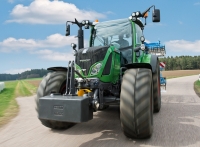 fendt 500 vario mini Unimog U 423 w wersji rolniczej wjeżdża do Polski