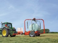 kuhn rw1800c mini Kuhn   owijanie bel folią z systemem e Twin