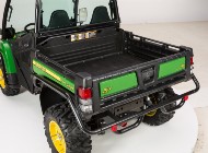 jd gator xuv825 190 John Deere przedstawia nowy pojazd użytkowy typu cross over: Gator™ XUV 875M