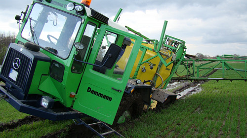 dammann wtopa opryskiwacza FENDT 936 Vario i LEMKEN Rubin – mistrzowska moc w jesiennym krajobrazie (VIDEO)