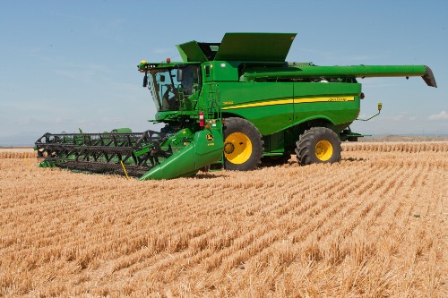 jd s690i  Przystawki do kukurydzy Geringhoff w kombajnach John Deere