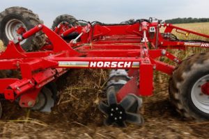 horsch joker 1 300x200 Moc z tyłu ciągnika: nowe kosiarki dyskowe Fendt Slicer TKC i TRC