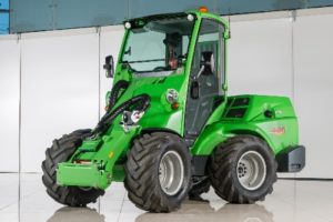 avant 760 300x200 PÖTTINGER: nowe wały do pracy z kultywatorami i krótkimi bronami talerzowymi