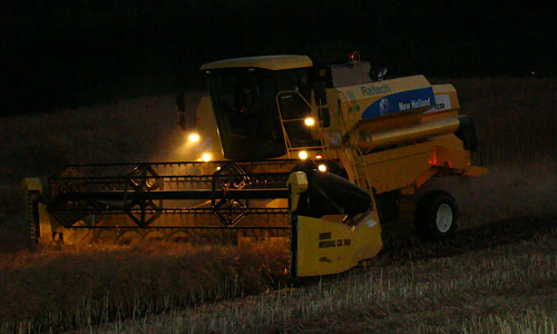 0000 new holland tc56 Zmodernizowane ładowarki teleskopowe New Holland Tier 4B z serii LM