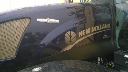 new holland wrzesien 2014 Rynek ciągników wciąż odrabia straty z początku roku