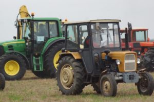 wycigi kcynia 300x200 Wyścigi Traktorów w Nowej Wsi Noteckiej   FOTO
