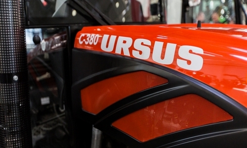 000 ursus c 380 Europejski debiut nowej ładowarki JCB 419S Agri