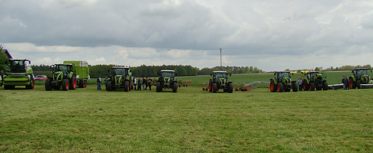 Claas pokazy 2015 Claas modernizuje serię ciągników ARION 400