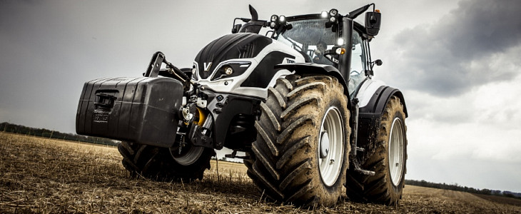 Valtra Demo Tour 2015 Ciągniki kompaktowe DEUTZ FAHR serii 5   prezentacja   VIDEO