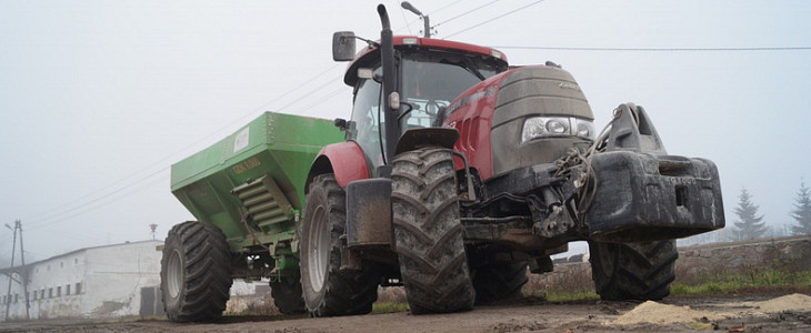 CGFP Case Puma rozsiewacz Gustrower GDK8000 Case IH Maxxum 115 – stylowa maszyna średniej mocy – FOTO