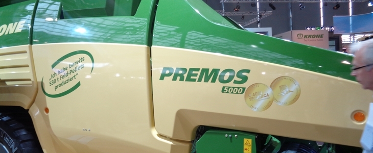 Krone Premos 5000 peleciarka nowosc Agritechnica 2015: Nowa lampa robocza CRV1 od WESEM