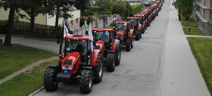 Zetor tractor Hybrydowy układ napędowy STEYR KONZEPT nominowany do nagrody DLG