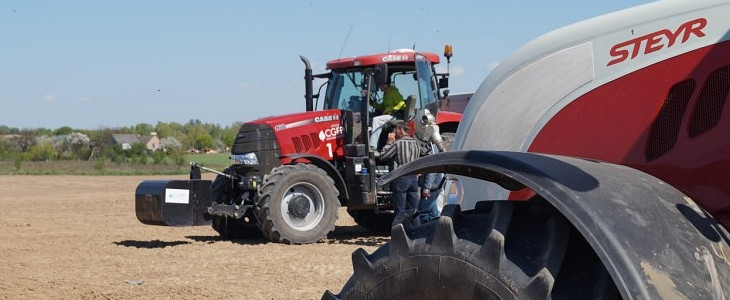 CGFP Szkolenie GPS 2016 Koszenie łąki z GPS – w akcji CASE IH Puma 230 CVX + 3 kosiarki KUHN   VIDEO