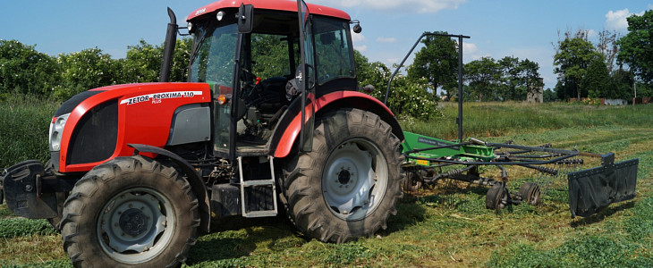 CGFP Zetor zgrabiarka Deutz Fahr SwatMaster 2016 foto John Deere 7290R z agregatem uprawowym Farmet Kompaktomat K800