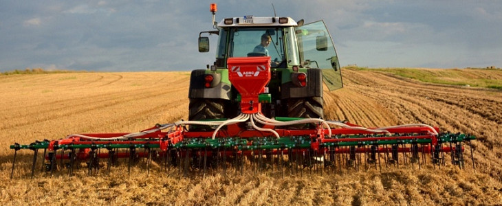Agro Masz Brona mulczowa BM nowosc Nowy zbiornik na AdBlue?   SlimLine Edge firmy Kingspan