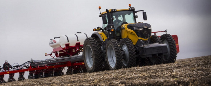 Challenger 1000 AFT 100   koparka do drenażu rolniczego