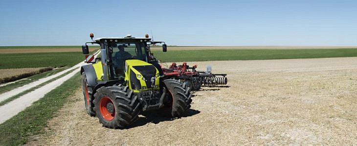 Claas Turn In nowosc 2017 CLAAS RTK FIELD BASE   większa niezależność w precyzyjnej uprawie