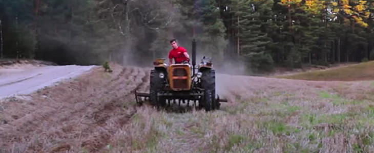 Ursus polska opowiesc foto filmy Współpraca między John Deere i Douglas Dynamics