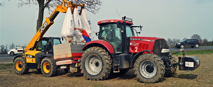 CGFP nawozy 2017 foto Sieczkarnie samojezdne serii 9000 od John Deere