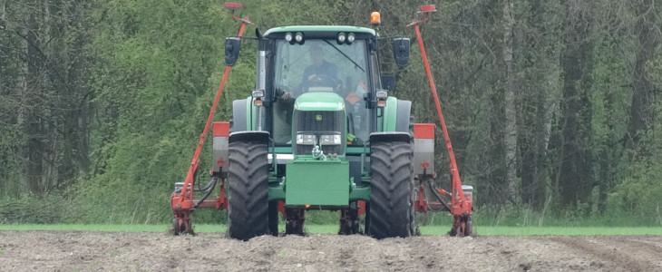 John Deere Kuhn siew kukurydzy 2017 film Europejski debiut nowej ładowarki JCB 419S Agri
