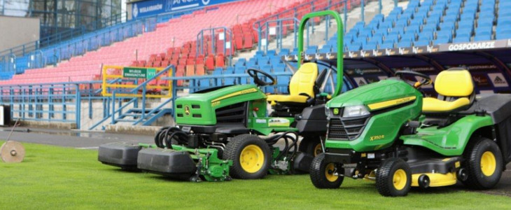 John Deere kosiarki samojezdne Zadbany trawnik na wiosnę – wykorzystaj przystawkę do mulczowania John Deere MulchControl