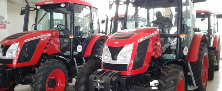 Zetor Kenia New Holland T5.120 zwycięzcą w kategorii Best Utility konkursu Traktor Roku 2017