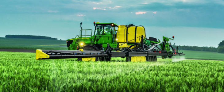 John Deere R4050i oferta 2017 Polska John Deere R4050i ? nowy model opryskiwacza samojezdnego