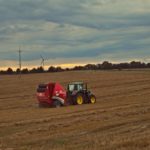 DSC09059 150x150 Prasowanie na okrągło i w kostkę. W polu: prasa Lely Welger RP 535 i John Deere 6120M oraz prasa Case IH LB424 z Case IH Puma 230 CVX   FOTO