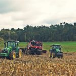 DSC09935 150x150 Wtopa za wtopą ale kukurydza sypie się dalej! W polu maszyny Case IH i John Deere   FOTO