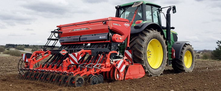 Kuhn Sitera 3030 nowa generacja Fendt IDEAL w ekstremalnym zbiorze kukurydzy   FOTO