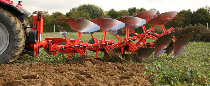 Kuhn Vari Master 5 6 skib Pöttinger LION 1002 C   nowy wymiar wydajności do 500 KM