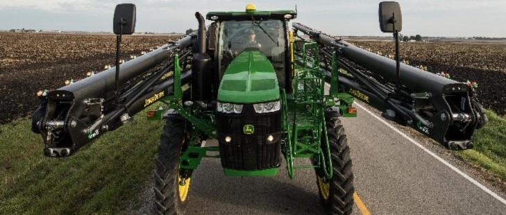 John Deere R4050i Dbasz o maszyny? Dowiedz się w jaki sposób dobrać smar do łożyska