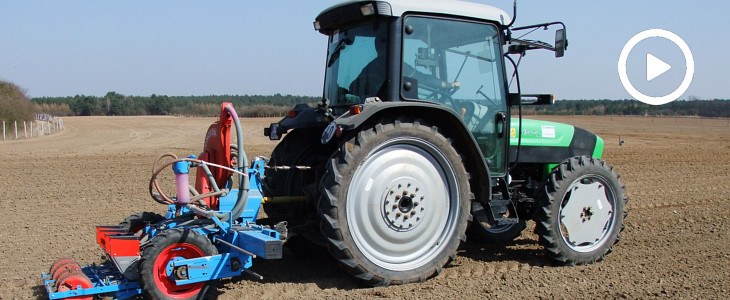 Deutz Fahr Agroplus 310 Monosem siew cebuli 2018 film Wiosenne pokazy ciągników FENDT   fotogaleria