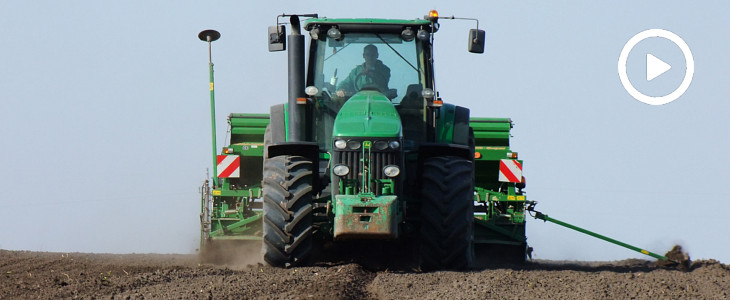 John Deere 8230 Amazone AD siew pszenicy 2018 film Rafał Piechaczek zwycięzcą SkillsPoland w konkurencji mechanika pojazdów rolniczych i budowlanych