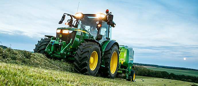 Rynek ciągników styczeń - kwiecień 2018: John Deere najpopularniejszy