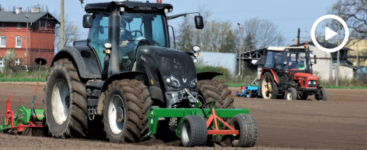 Valtra Massey Ferguson Zetor siew marchwi 2018 film John Deere 4755 i John Deere 6920 sieją groch   VIDEO