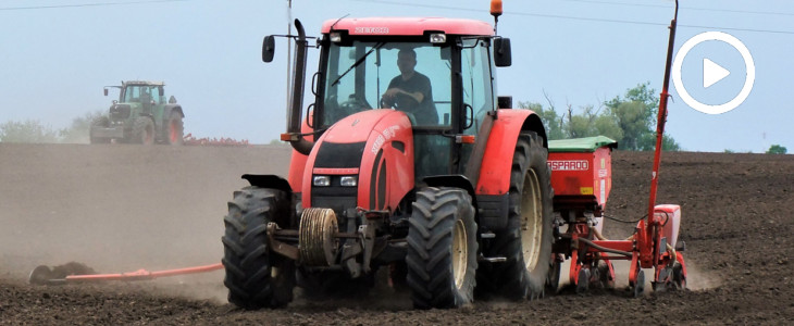 Zetor Fendt Gaspardo siew kukurydzy 2018 film Zgrana paka!  Claas Ares 816 RZ, Fendt 920, Massey Ferguson 6280