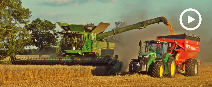 John Deere S 790i pszenica 2018 film Case IH 8230 i 9240 na gąsienicach w rzepaku. Żniwa 2018 w CGFP   VIDEO