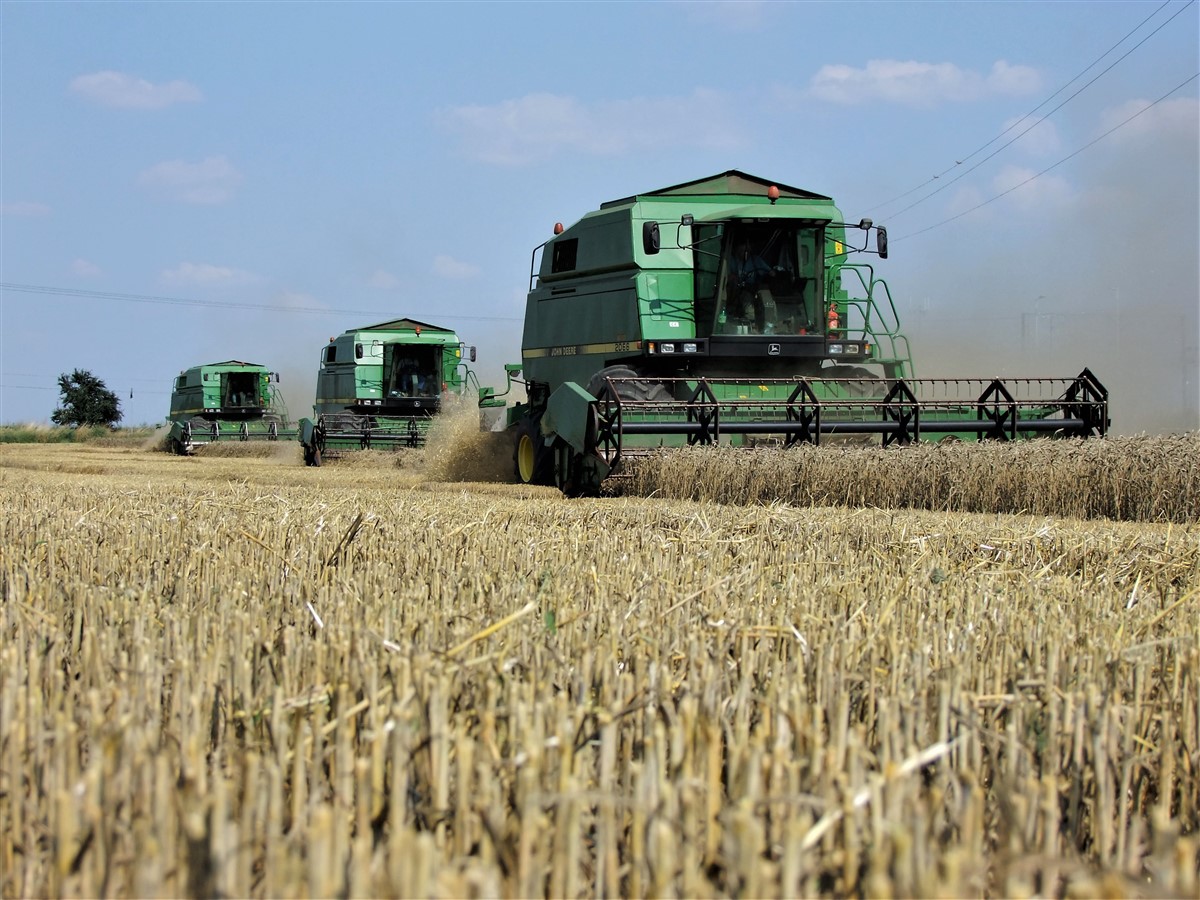 DSCF7242 3.JPG Nowości w kombajnach i prasach JOHN DEERE