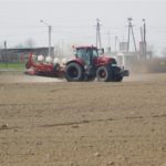 DSCN6690 150x150 Siew buraków w RZD Minikowo   w polu Case IH Puma 145 + siewnik Kverneland (FOTO)