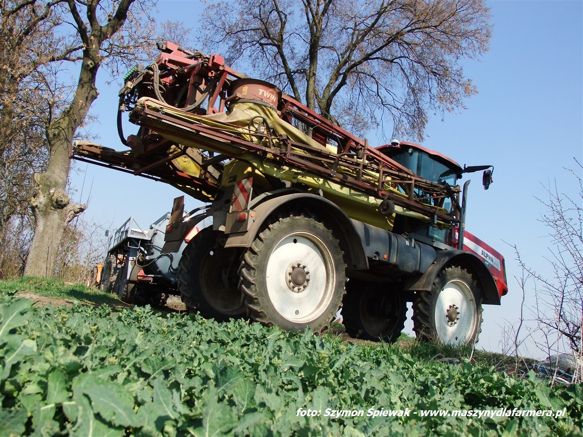 IS DSCF7052.JPG Oprysk rzędowy nowym opryskiwaczem Agrifac Condor VANGUARD