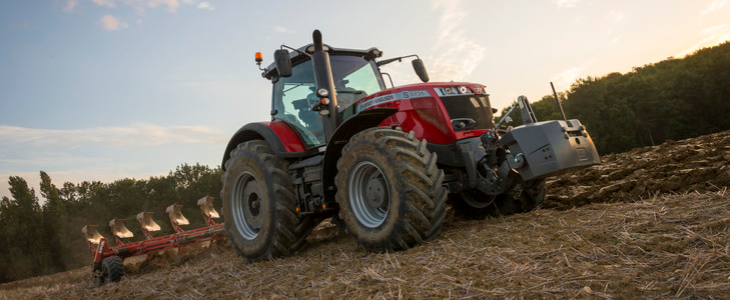 czescidociagnikowmasseyferguson poltechparts MF 9S – nowy, flagowy ciągnik marki Massey Ferguson