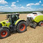 CLAAS QUADRANT prasa wielkogabarytowa zestaw w pracy 1 150x150 Wielkogabarytowy zbiór słomy według CLAAS