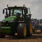 fot ciagnik JohnDeere 8400R 150x150 GR Ptaszkowo   Co decyduje o wyborze ciągnika w dużym gospodarstwie?