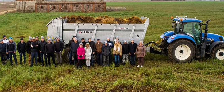 Cynkomet pokaz rozrzutnika Nowości maszynowe Cynkometu na Agrotech 2019